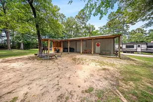11414 Oak Springs Dr, Willis, TX 77378 - Photo 23