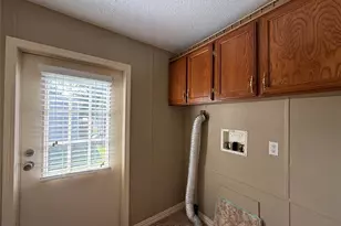 16325 Hunters Greens Rd, Conroe, TX 77303 - Photo 17