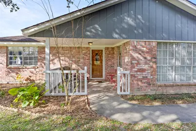 7240 Avenue L 1/2, Santa Fe, TX 77510 - Photo 3