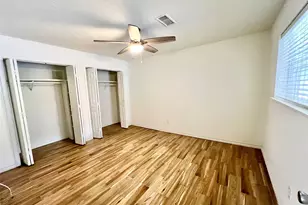 1708 Crestwood Ct, Texas City, TX 77591 - Photo 15