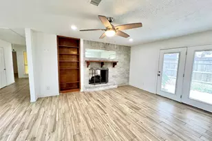 1708 Crestwood Ct, Texas City, TX 77591 - Photo 5