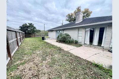 1708 Crestwood Court, Texas City, TX 77591 - Photo 17