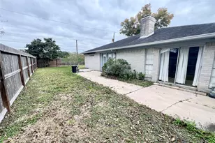 1708 Crestwood Ct, Texas City, TX 77591 - Photo 17