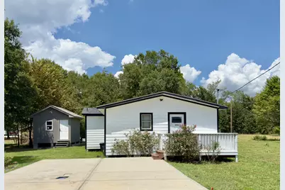 173 11th Street, Onalaska, TX 77360 - Photo 1