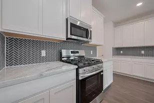 590 Long Br Dr, Dayton, TX 77535 - Photo 11