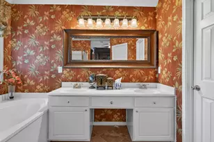 16134 Hollow Rock Dr, Houston, TX 77070 - Photo 17