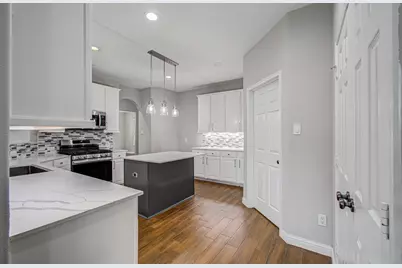 20138 Jasper Oaks Drive, Cypress, TX 77433 - Photo 11