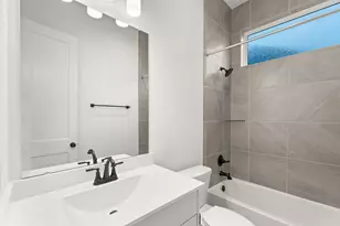 12015 Canal View Blvd, Mont Belvieu, TX 77523 - Photo 25