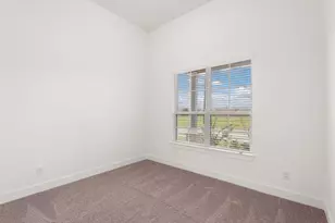 12015 Canal View Blvd, Mont Belvieu, TX 77523 - Photo 23