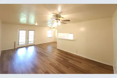 5322 Royal Oak Drive, Texas City, TX 77591 - Photo 5