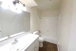 5322 Royal Oak Dr, Texas City, TX 77591 - Photo 9