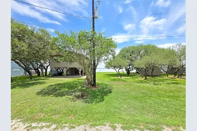 2182 W Bayshore Drive, Palacios, TX 77465 - Photo 47