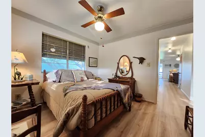 2182 W Bayshore Drive, Palacios, TX 77465 - Photo 23
