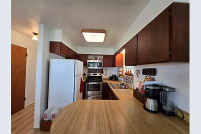 2182 W Bayshore Drive, Palacios, TX 77465 - Photo 17