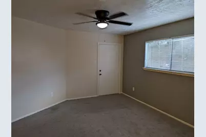 10607 Staghill Drive, Houston, TX 77064 - Photo 15