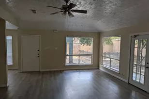 10607 Staghill Dr, Houston, TX 77064 - Photo 11