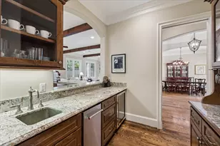 3752 Robinhood St, Houston, TX 77005 - Photo 13