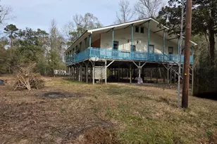 127 County Rd 360, Splendora, TX 77372 - Photo 17