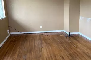 4025 Dallas St, Beaumont, TX 77703 - Photo 3