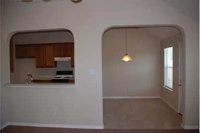 1006 Magnolia Dale Drive, Fresno, TX 77545 - Photo 9