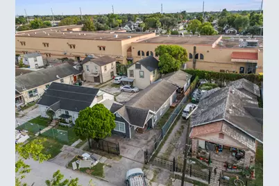 6940 Avenue K #B, Houston, TX 77011 - Photo 9