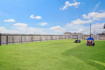 11723 Oakwood Drive, Mont Belvieu, TX 77535 - Photo 39