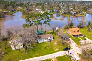 1281 Creeklake Dr, Onalaska, TX 77360 - Photo 25