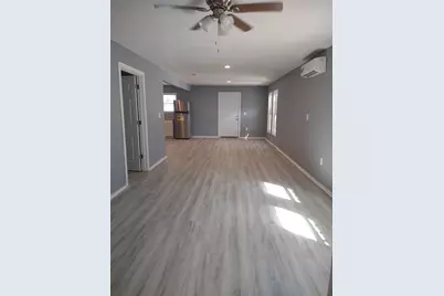 108 W Barrow Street, Dayton, TX 77535 - Photo 21