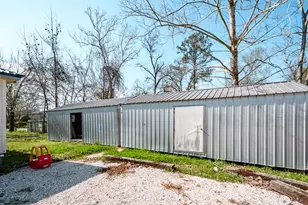 108 W Barrow St, Dayton, TX 77535 - Photo 11