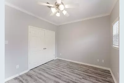 3215 Holly Thicket Drive, Houston, TX 77042 - Photo 13