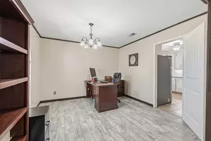 17603 Loring Ln, Spring, TX 77388 - Photo 11