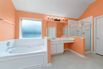 7919 Quail Meadow Drive, Houston, TX 77071 - Photo 19