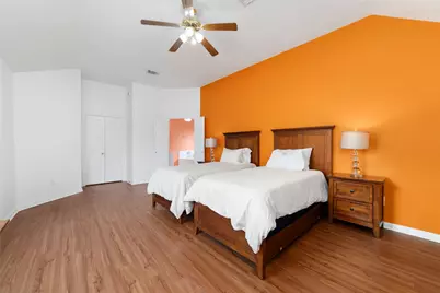 7919 Quail Meadow Drive, Houston, TX 77071 - Photo 17