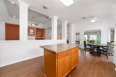 7919 Quail Meadow Drive, Houston, TX 77071 - Photo 7