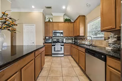12722 Dylan Hills Lane, Tomball, TX 77377 - Photo 9