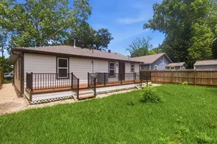 6814 Greenhurst St, Houston, TX 77091 - Photo 19
