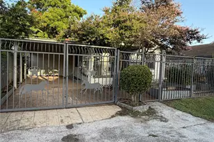 3021 Brackenridge St, Houston, TX 77026 - Photo 9