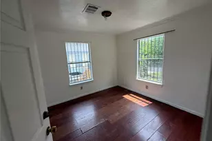 3021 Brackenridge St, Houston, TX 77026 - Photo 7