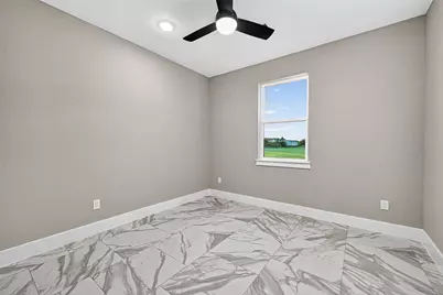 661 Angus Trail, Angleton, TX 77515 - Photo 21