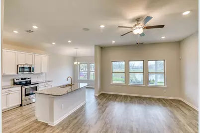 201 Bryan Way, Angleton, TX 77515 - Photo 15