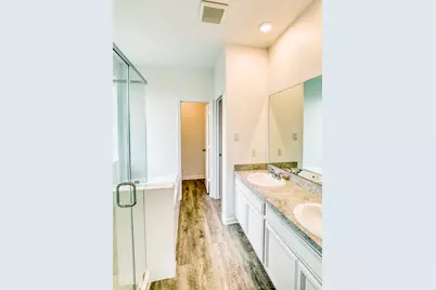 201 Bryan Way, Angleton, TX 77515 - Photo 27