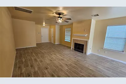 22135 Greengate Drive, Spring, TX 77389 - Photo 5