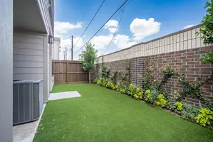 1720 Sedola Ln, Houston, TX 77055 - Photo 11