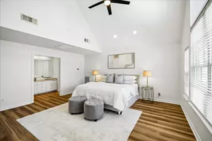 209 Stratford St, Houston, TX 77006 - Photo 25