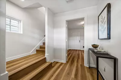 209 Stratford Street #B, Houston, TX 77006 - Photo 9