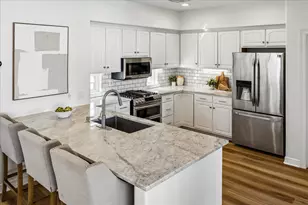 209 Stratford St, Houston, TX 77006 - Photo 3