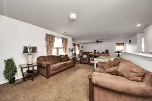 2619 Midnight Star Cir, Friendswood, TX 77546 - Photo 17