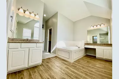 6315 Holly Canyon Court, Katy, TX 77450 - Photo 27