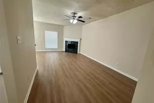 1138 Evandale Ln, Sugar Land, TX 77479 - Photo 7