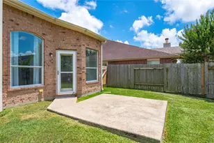 327 Holly Branch Ln, Kemah, TX 77565 - Photo 31